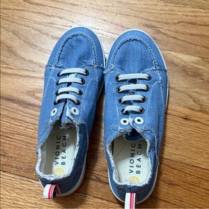 Vionic Blue Women's Sneakers